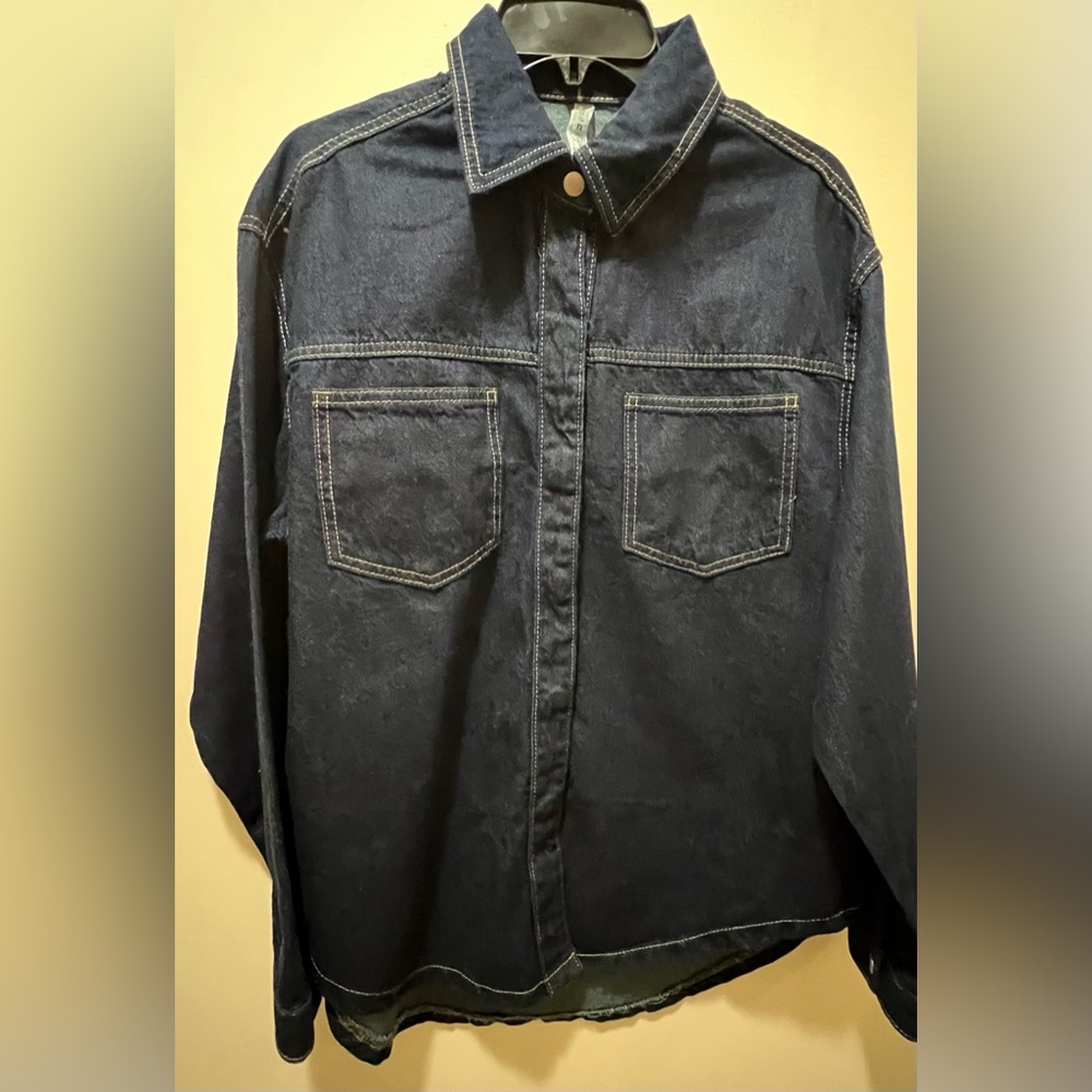 Banjara Oversized Denim Shirt Jean pockets small NWT - Picture 3 of 6